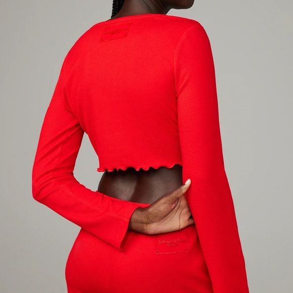Savage X Fenty Goji Berry Red Midnight Cruise Crop Top & Jogger Pajama Set - Picture 3 of 16